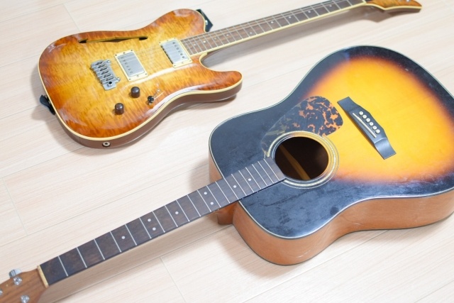 質屋に楽器を質預かりするなら「かづさや質店」 - 弦楽器(エレキ・アコースティックギター)